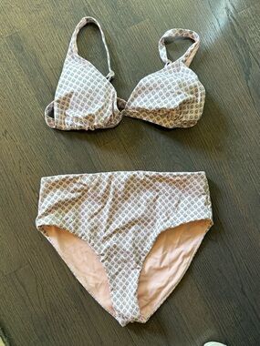 Vineyard Vines Pastel Pink Bikini- Medium